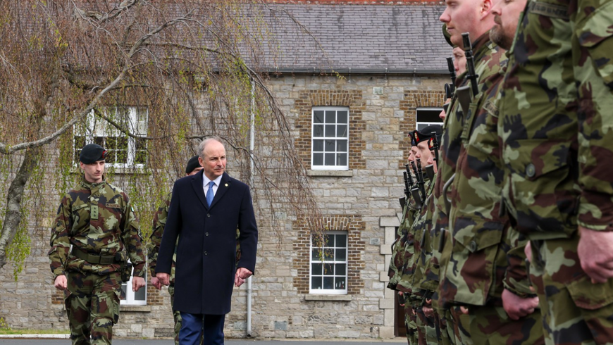 Ministerial Review of the 124th Infantry Battalion)