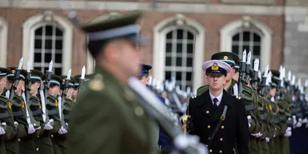 54917135633 B04192b21d O